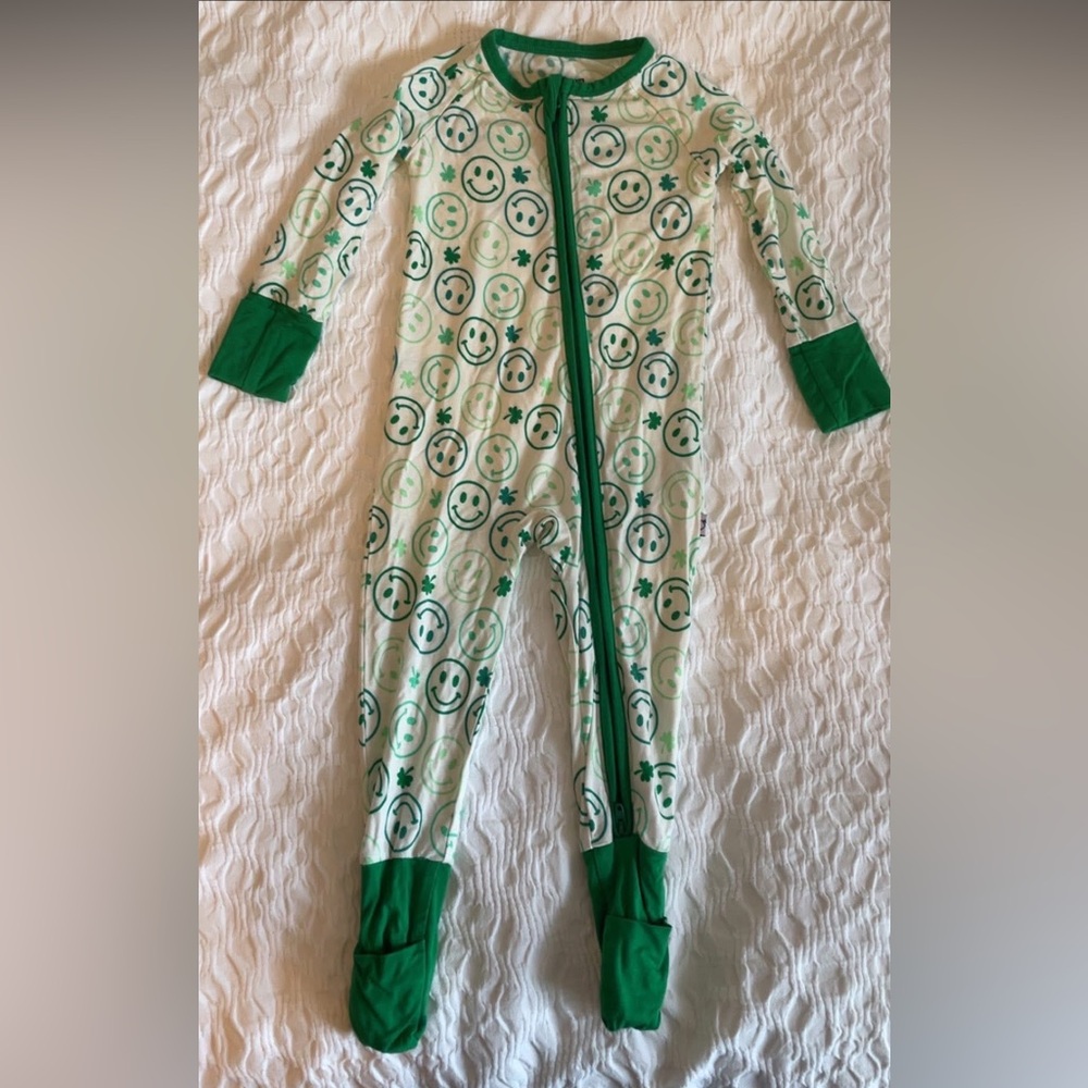 Shamrock and Green Smiley Face BAMBOO Pajama Sleeper